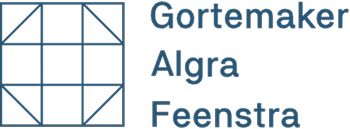 Logo de Gortemaker Algra Feenstra présentant un carré bleu composé d’une grille symétrique et de triangles aux coins, accompagné du texte « Gortemaker Algra Feenstra »